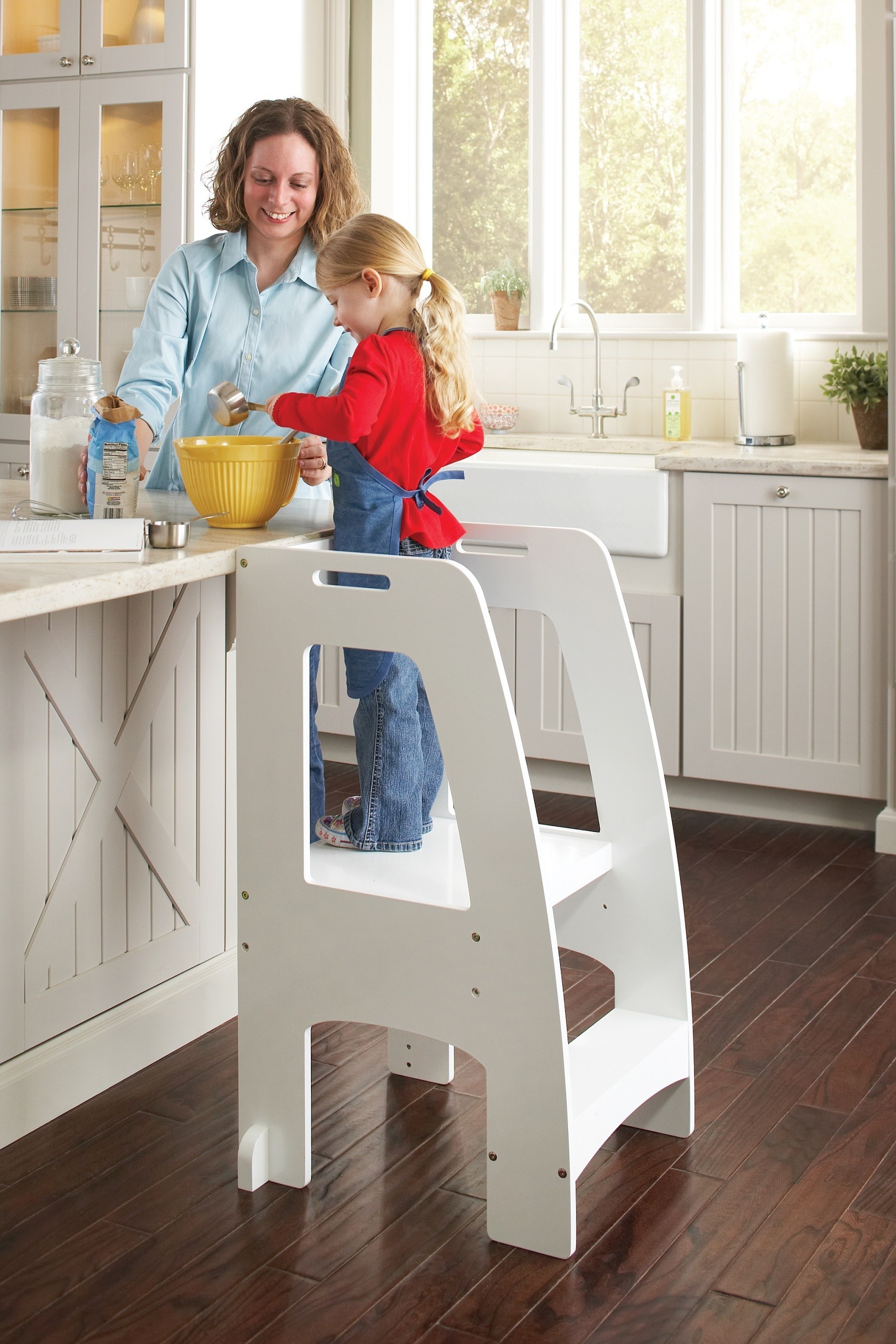 Step up kitchen helper